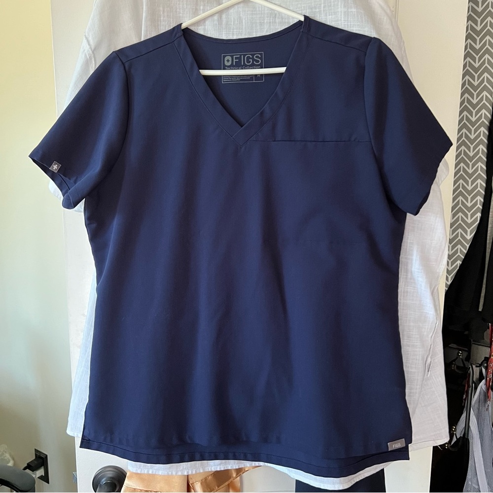 FIGS scrub set NAVY BLUE